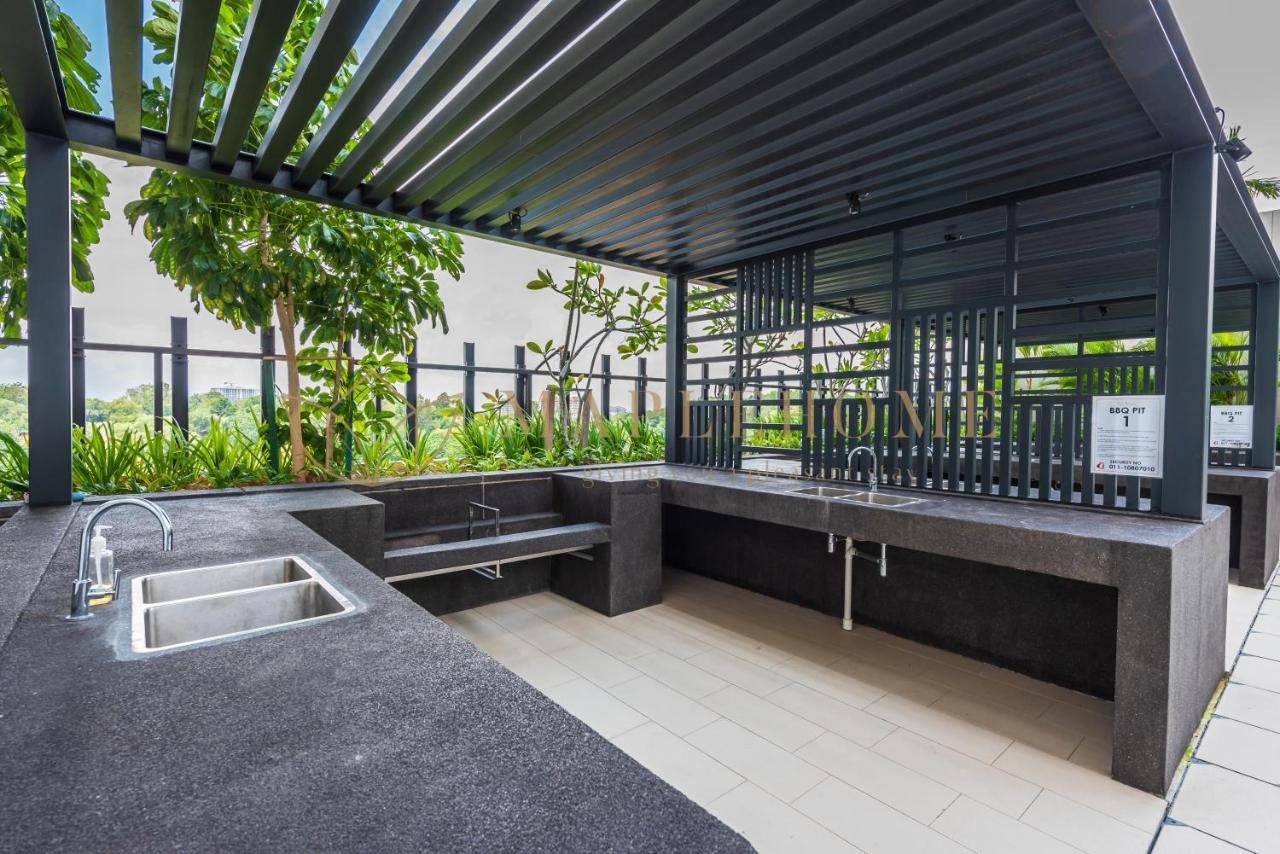 Apartamento The Apple Melaka Exterior foto